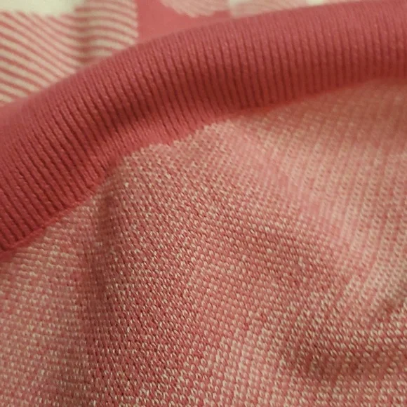 NEW! Belle by Kim Gravel pink plaid color block sweater. Never worn. Medium. - Picture 6 of 6